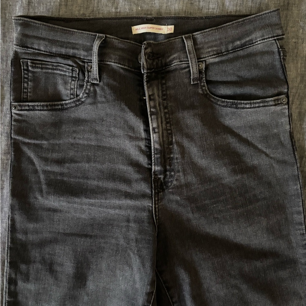 Levi's Faded Black Mile High Rise Super Skinny Jeans
